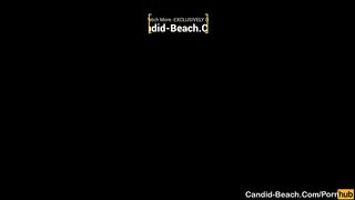 Вуайерист снимает на видео большие сиськи нудисток на пляже
