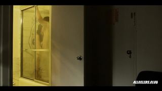 Откровенные сцены с Брук Блум в триллере «Теряя контроль»