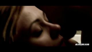 Секс с Аделин Ребейляр в комедии «Сексуальные хроники французской семьи»