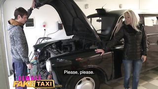 Девка водитель расплатилась за ремонт такси еблей с механиком в гараже